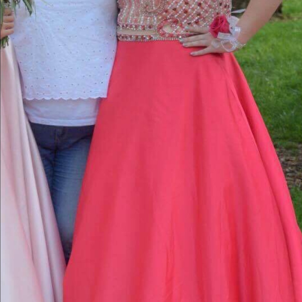 Gorgeous Beaded Size 18/20 Rachel Allen Prom Dress